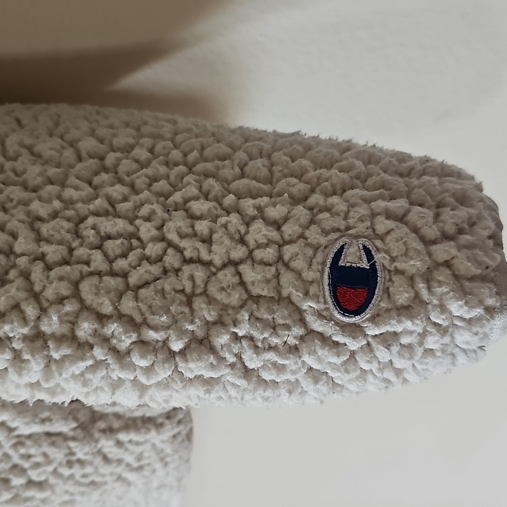 SOLD Champion Cream Sherpa Pullover - Picture 4 of 6